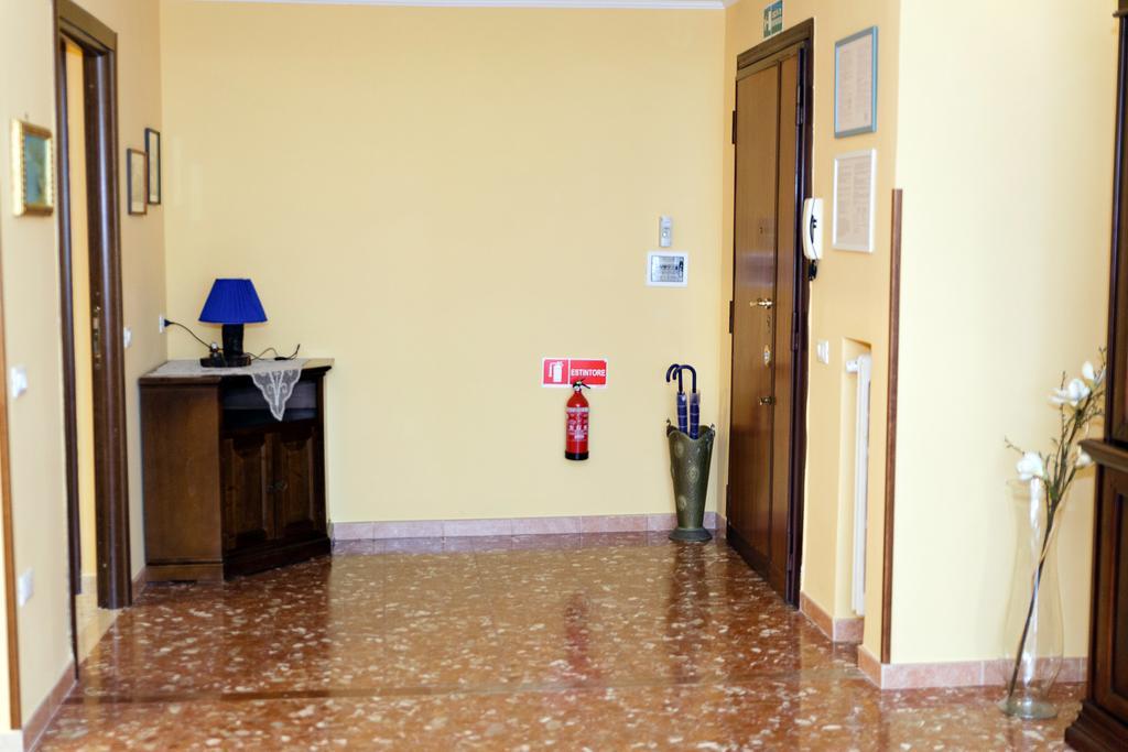 Casa Vacanza Da Andrea Rom Exteriör bild